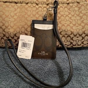 Coach Signature Lanyard NWT✨